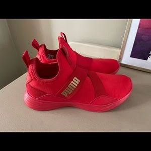 Women’s Puma Radiate training shoes